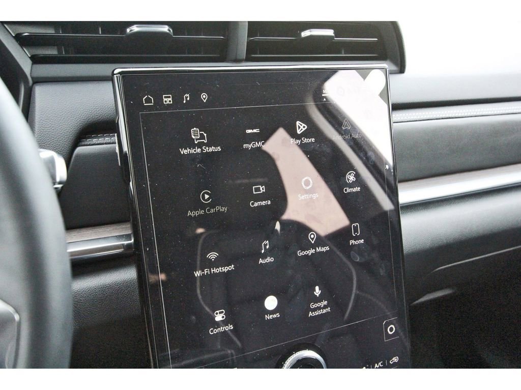 Used 2026 GMC Terrain Denali image 22