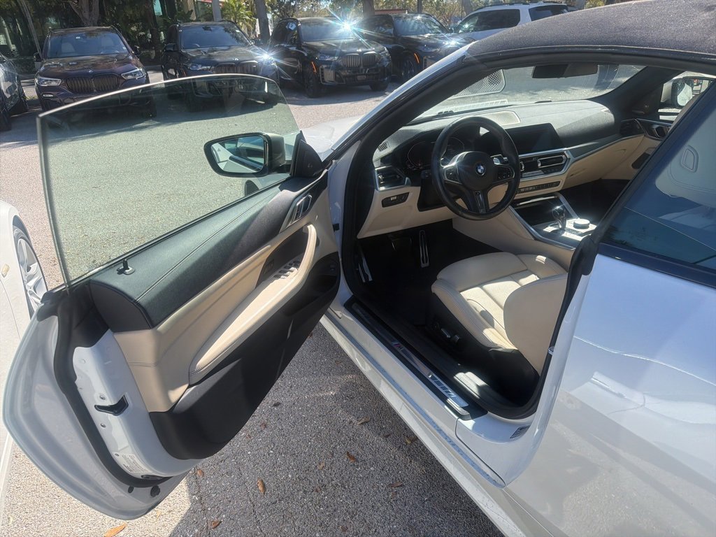 Certified 2023 BMW 440i xDrive Convertible w/ Premium Package image 9