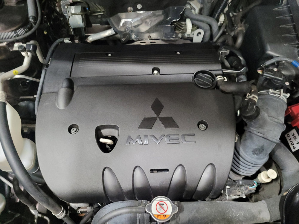 Used 2020 Mitsubishi Outlander Sport ES image 30