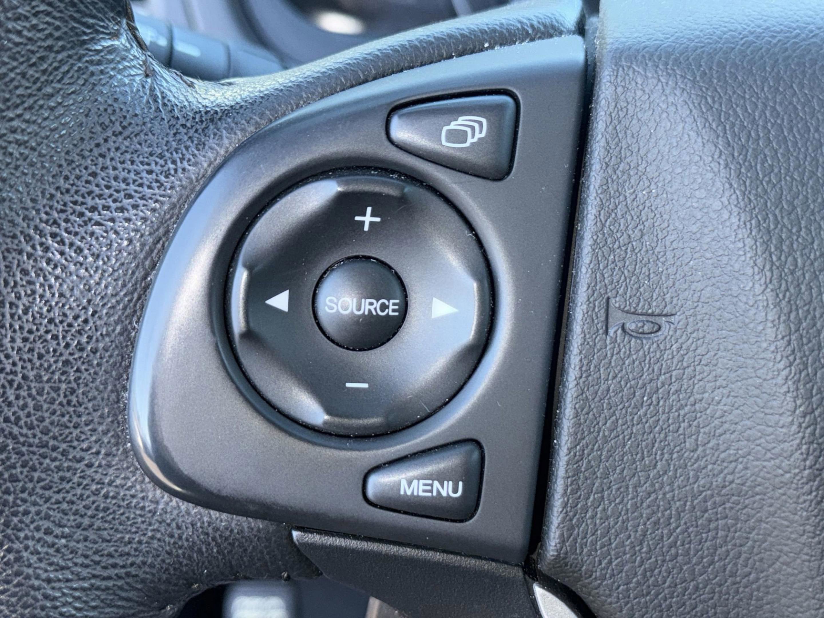 Used 2012 Honda CR-V EX-L image 25