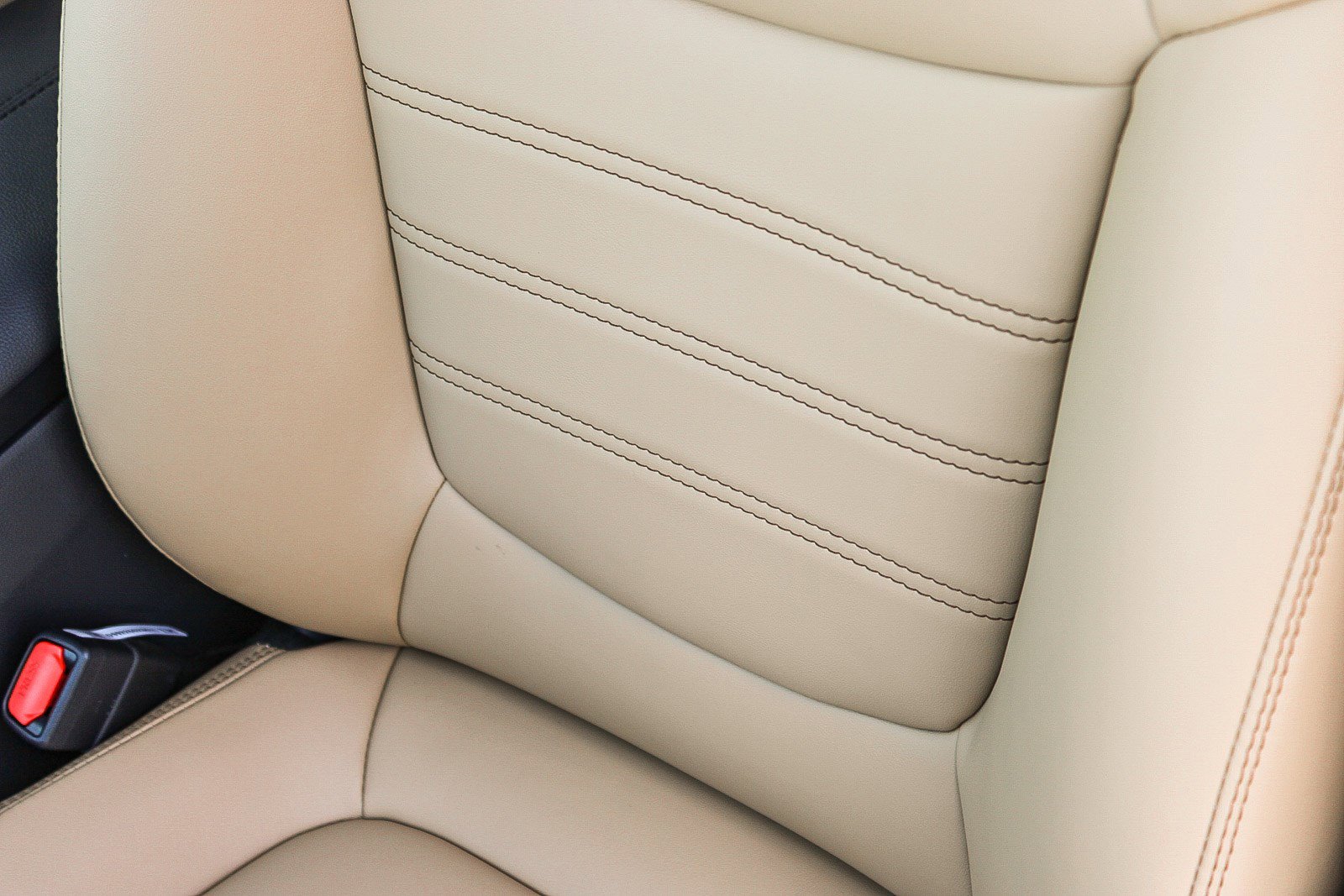 New 2025 Toyota RAV4 XLE Premium image 25