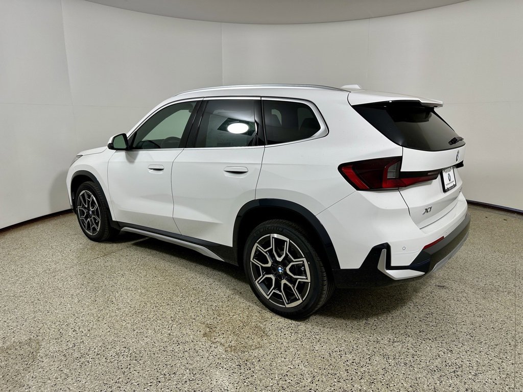 New 2025 BMW X1 xDrive28i w/ Premium Package image 4