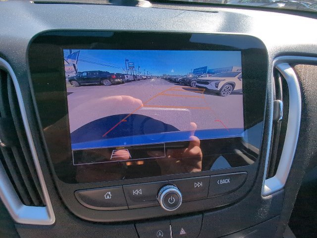 Used 2024 Chevrolet Malibu LT FWD image 19