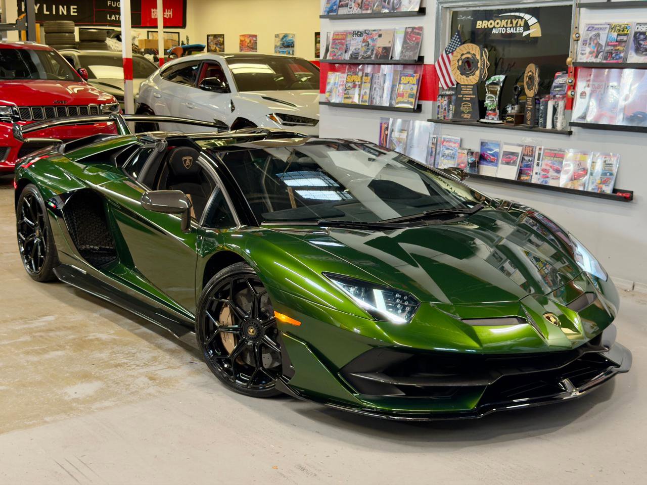 Used 2021 Lamborghini Aventador SVJ AWD/4WD image 1