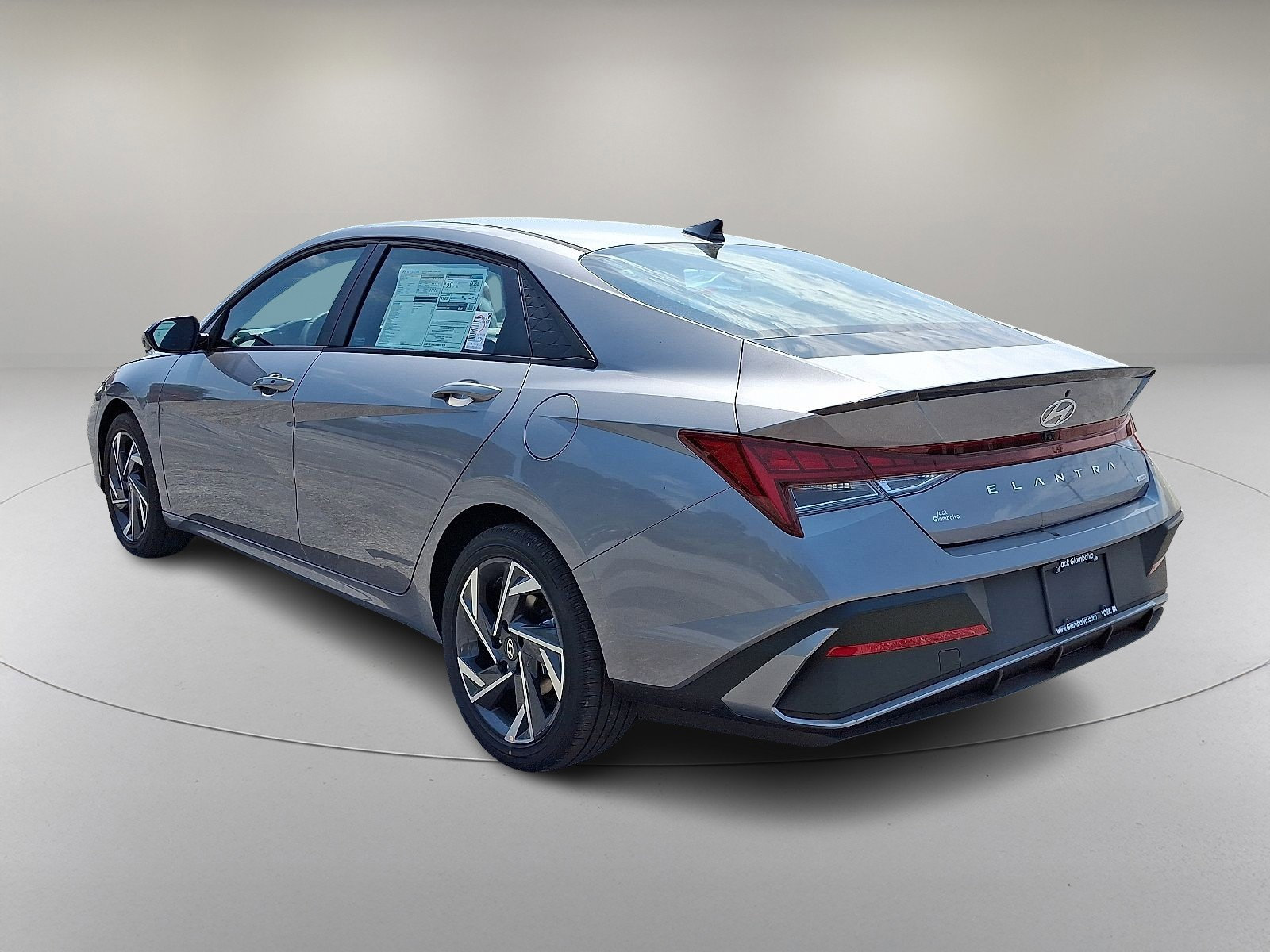 New 2025 Hyundai Elantra SEL image 5