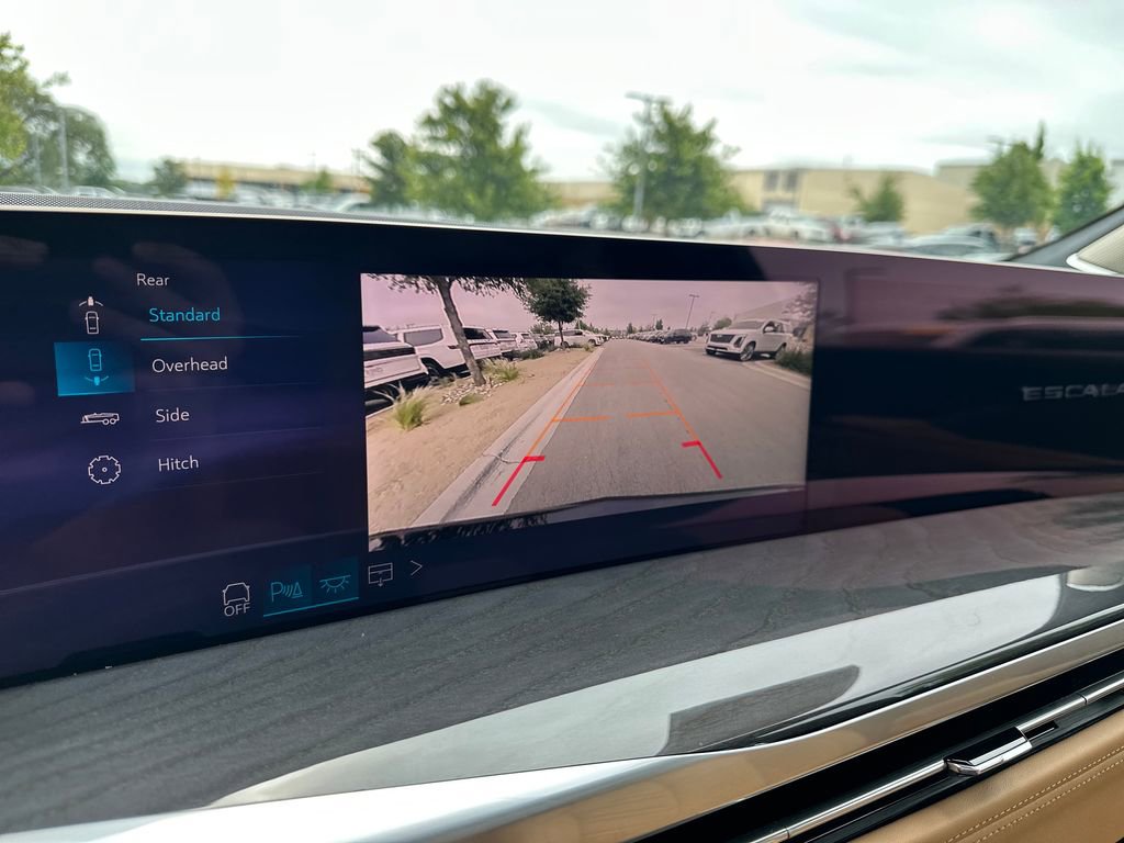 Certified 2025 Cadillac Escalade IQ Luxury 2 AWD/4WD image 25