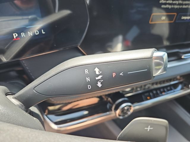 New 2026 Chevrolet Equinox LT w/ Safety and Technology Package FWD image 18