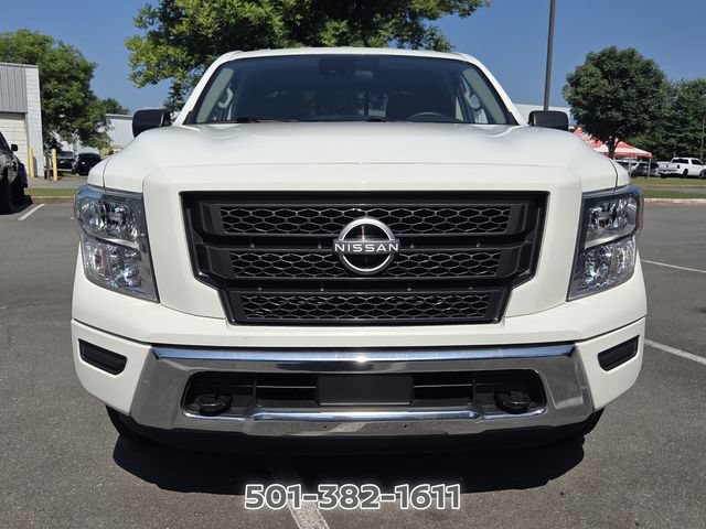 Used 2024 Nissan Titan SV w/ Accessory Utility Package AWD/4WD image 8