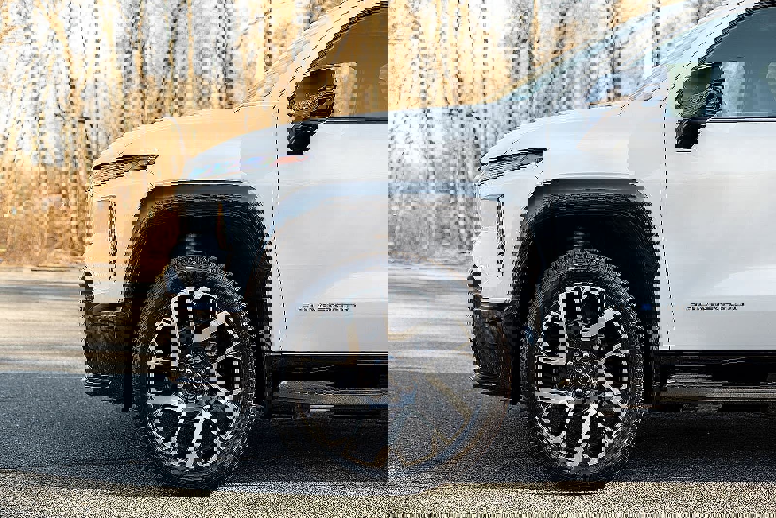 New 2024 Chevrolet Silverado EV RST image 11