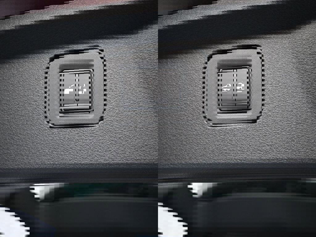 New 2025 Nissan Armada Platinum w/ Convenience Package image 25