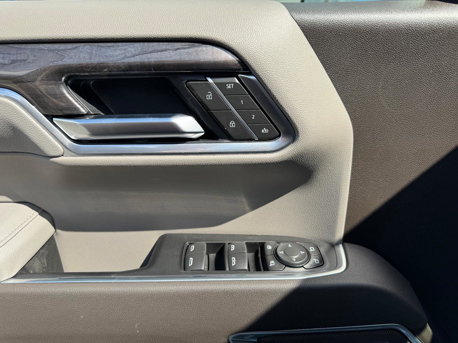 New 2026 Chevrolet Silverado 1500 LTZ w/ LTZ Premium Package AWD/4WD image 21