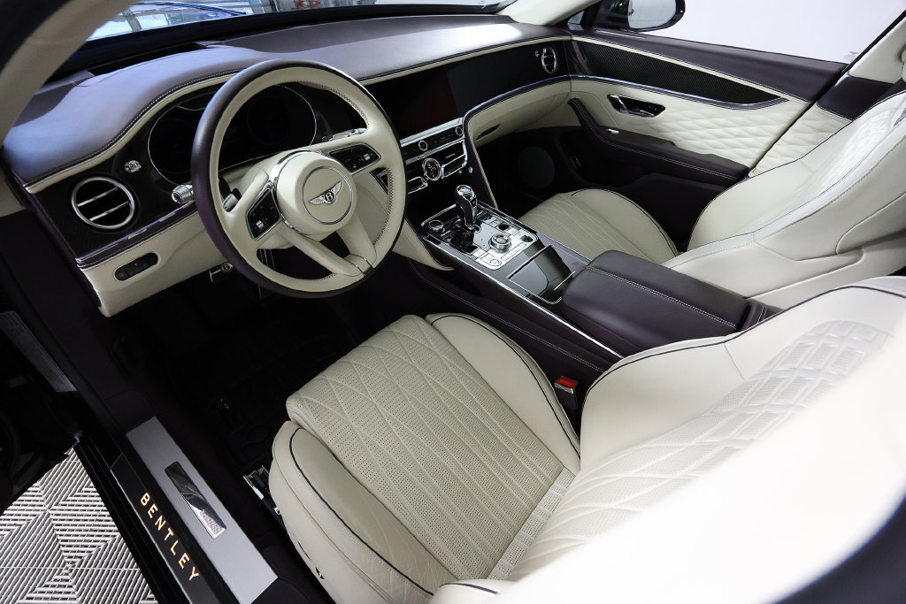Used 2021 Bentley Flying Spur V8 AWD/4WD image 17