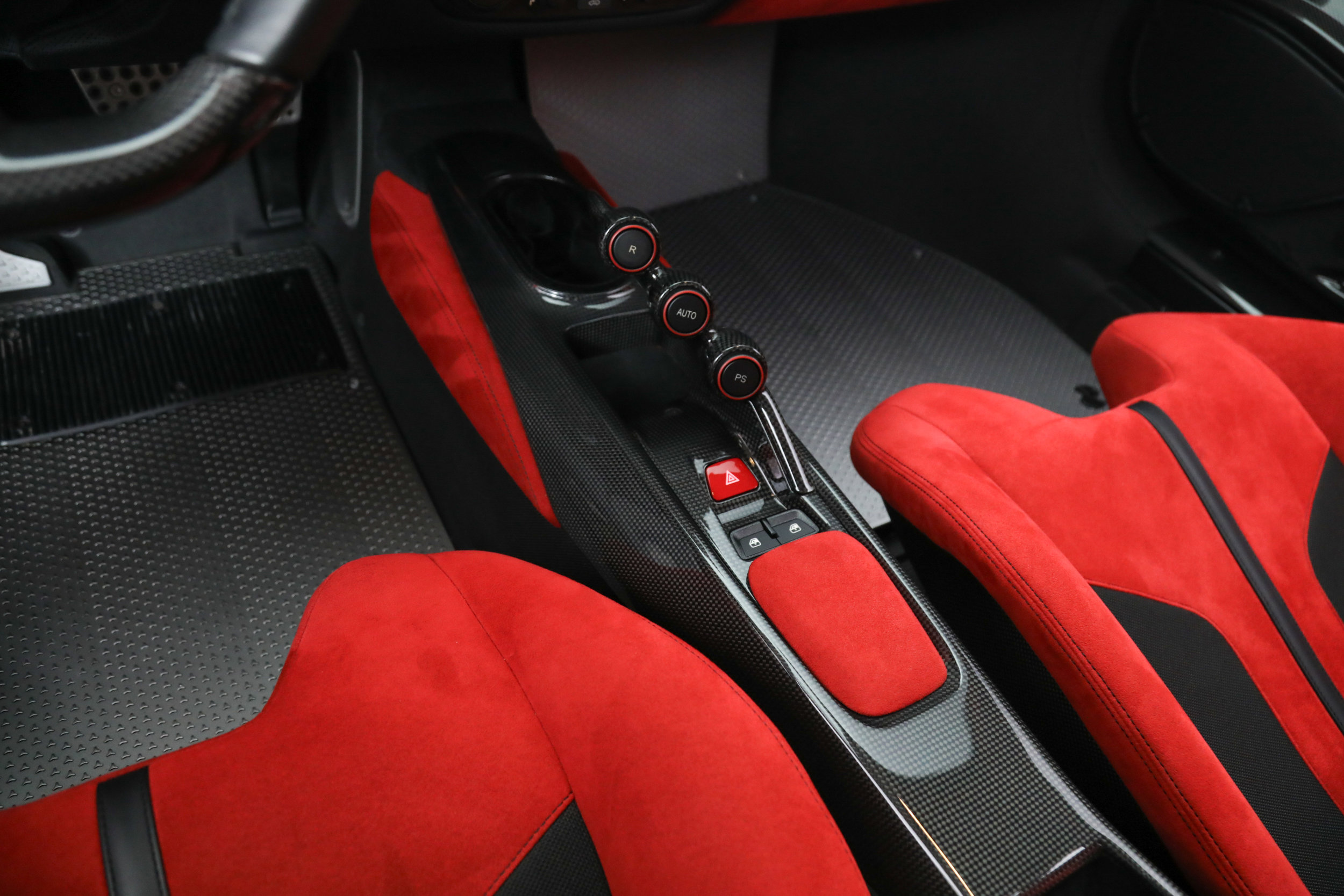 Used 2019 Ferrari 488 Pista Coupe image 31