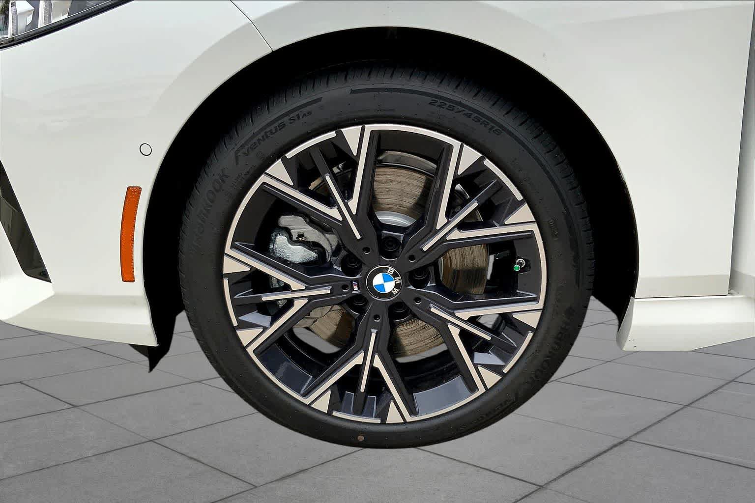 New 2025 BMW 228i xDrive w/ Premium Package AWD/4WD image 12