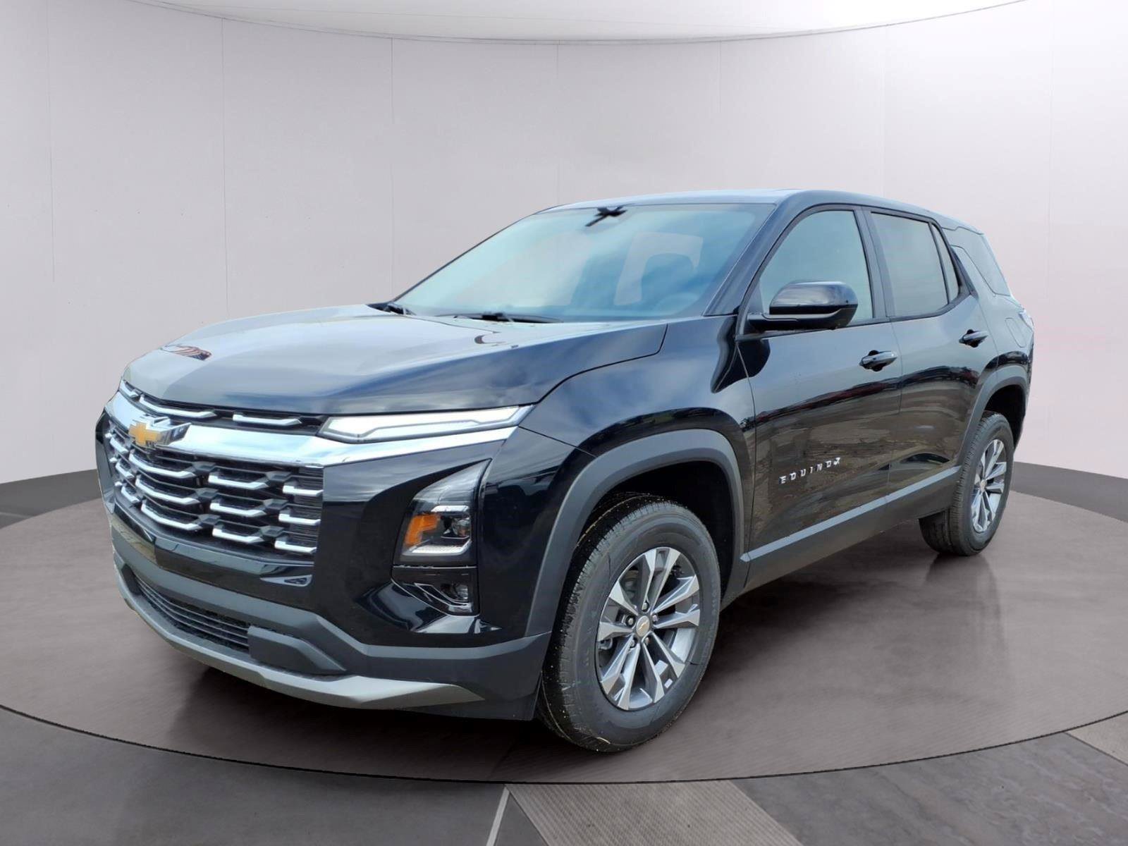 New 2026 Chevrolet Equinox LT w/ Convenience Package II FWD image 1