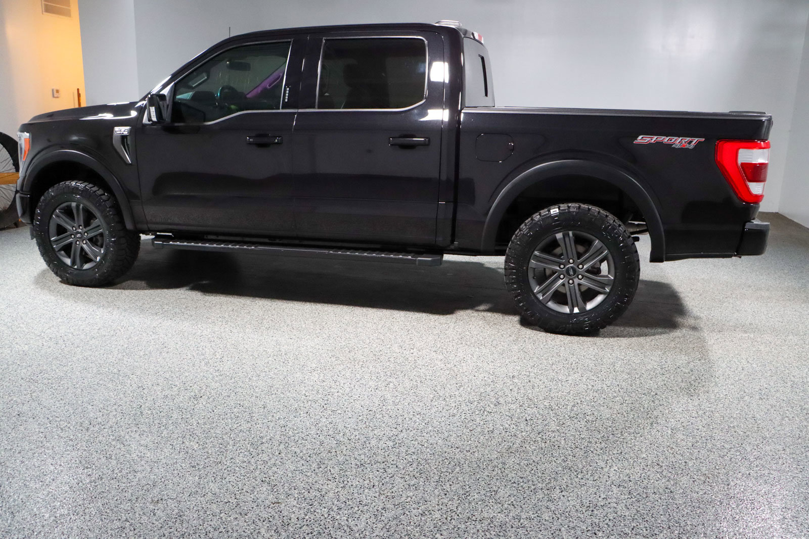 Used 2023 Ford F150 Lariat w/ Equipment Group 502A High AWD/4WD image 11
