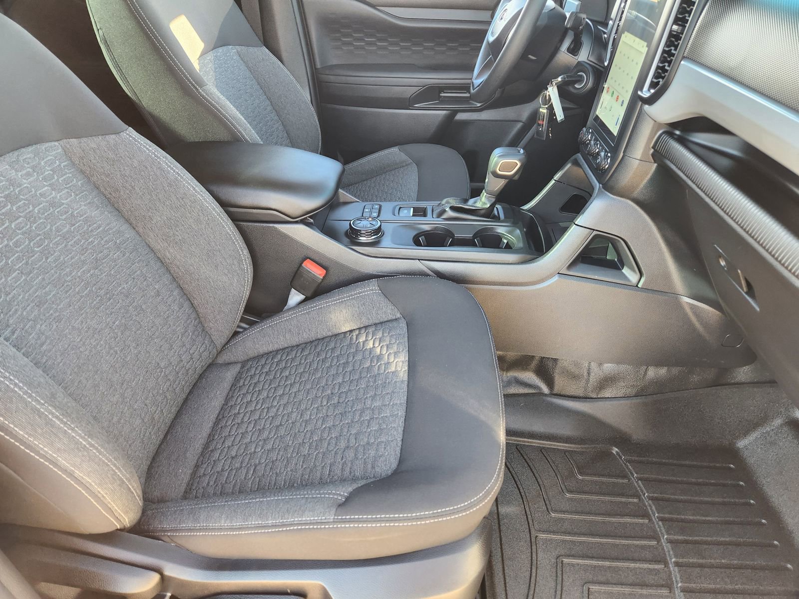 Used 2024 Ford Ranger XL image 18