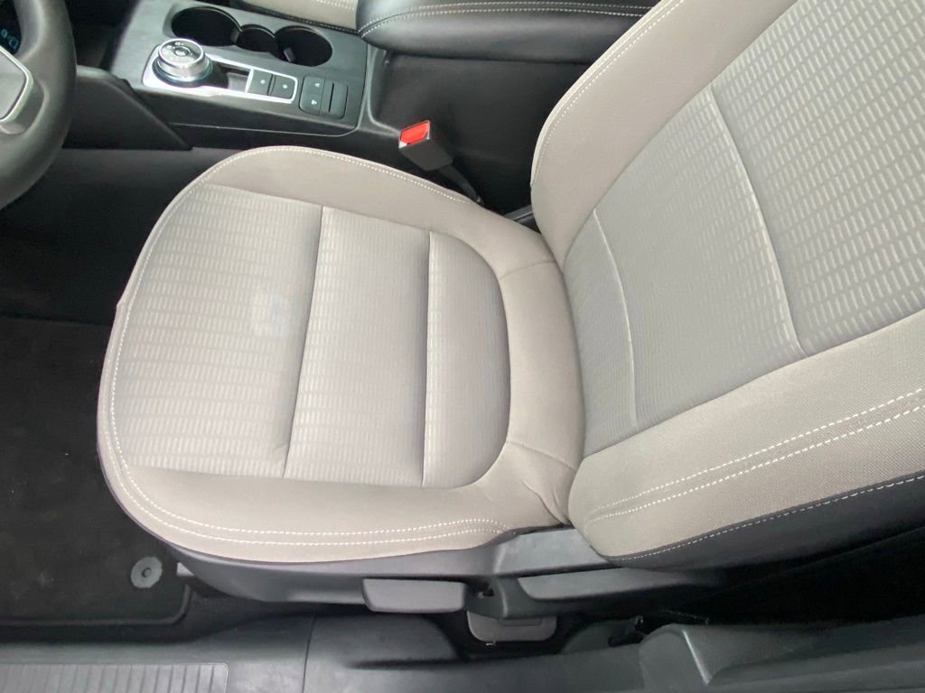 Certified 2022 Ford Escape S image 20