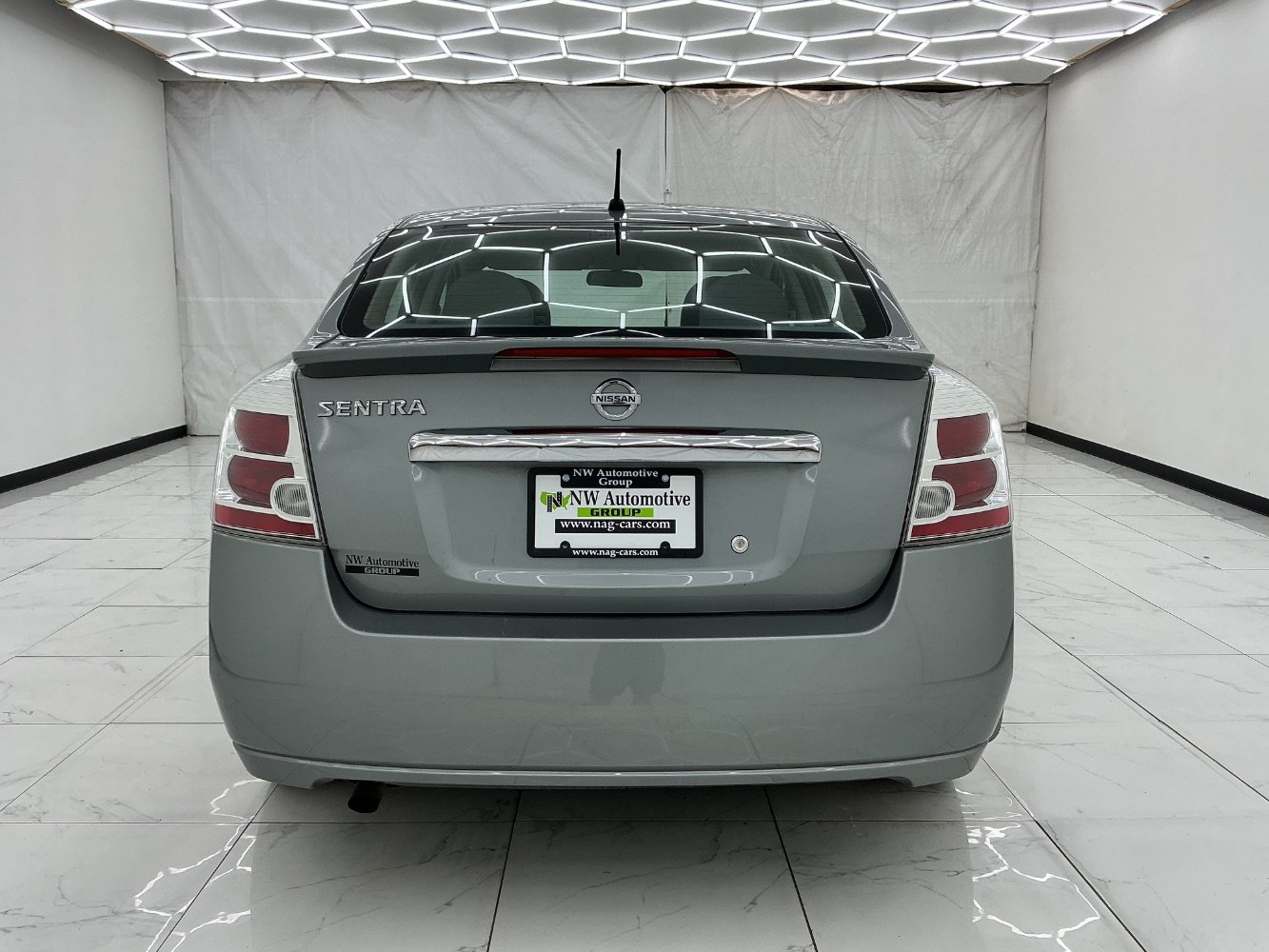 Used 2012 Nissan Sentra 2.0 FWD image 8