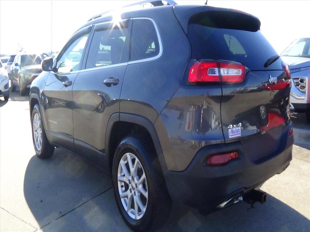 Used 2015 Jeep Cherokee Latitude w/ Comfort/Convenience Group image 8