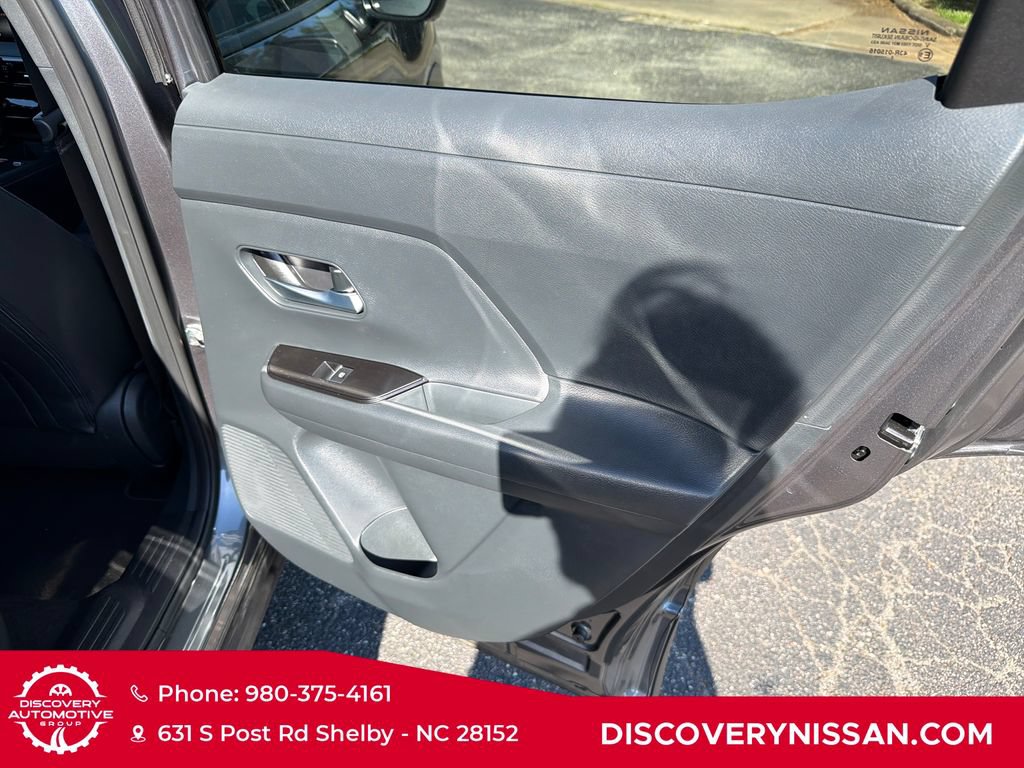 Certified 2026 Nissan Kicks SR FWD image 34