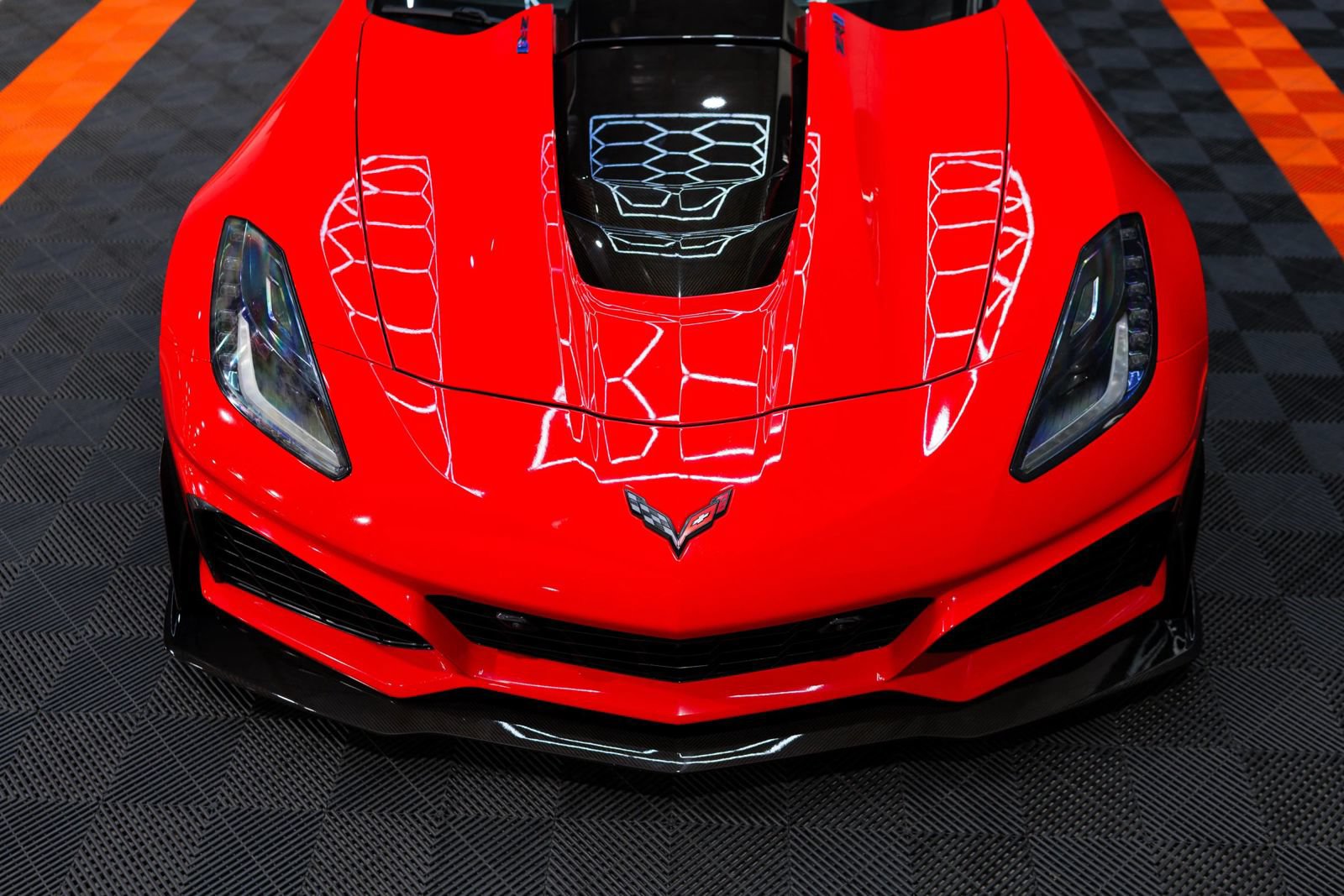 Used 2019 Chevrolet Corvette ZR1 RWD image 9