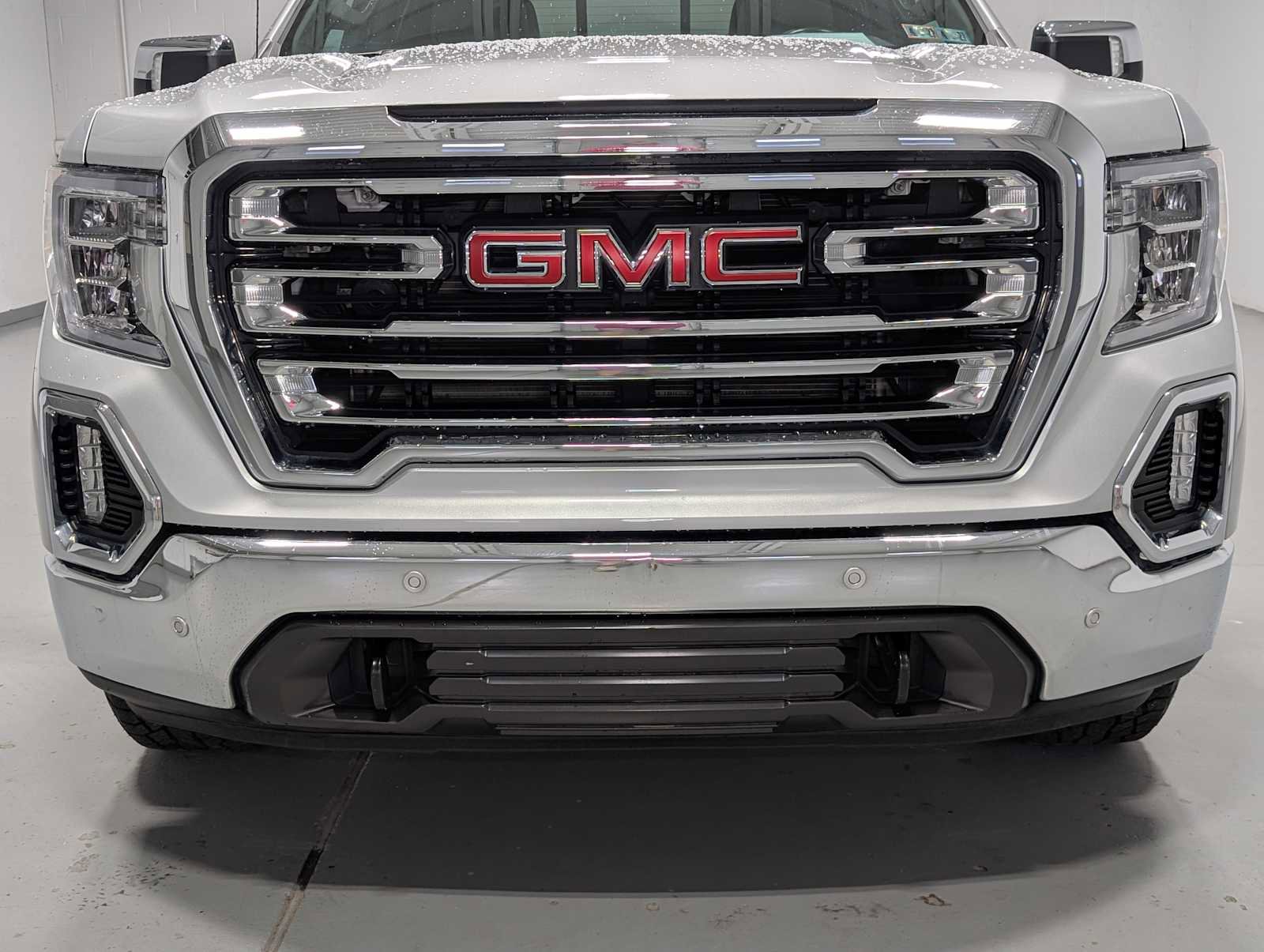 Certified 2020 GMC Sierra 1500 SLT w/ SLT Premium Plus Package AWD/4WD image 2