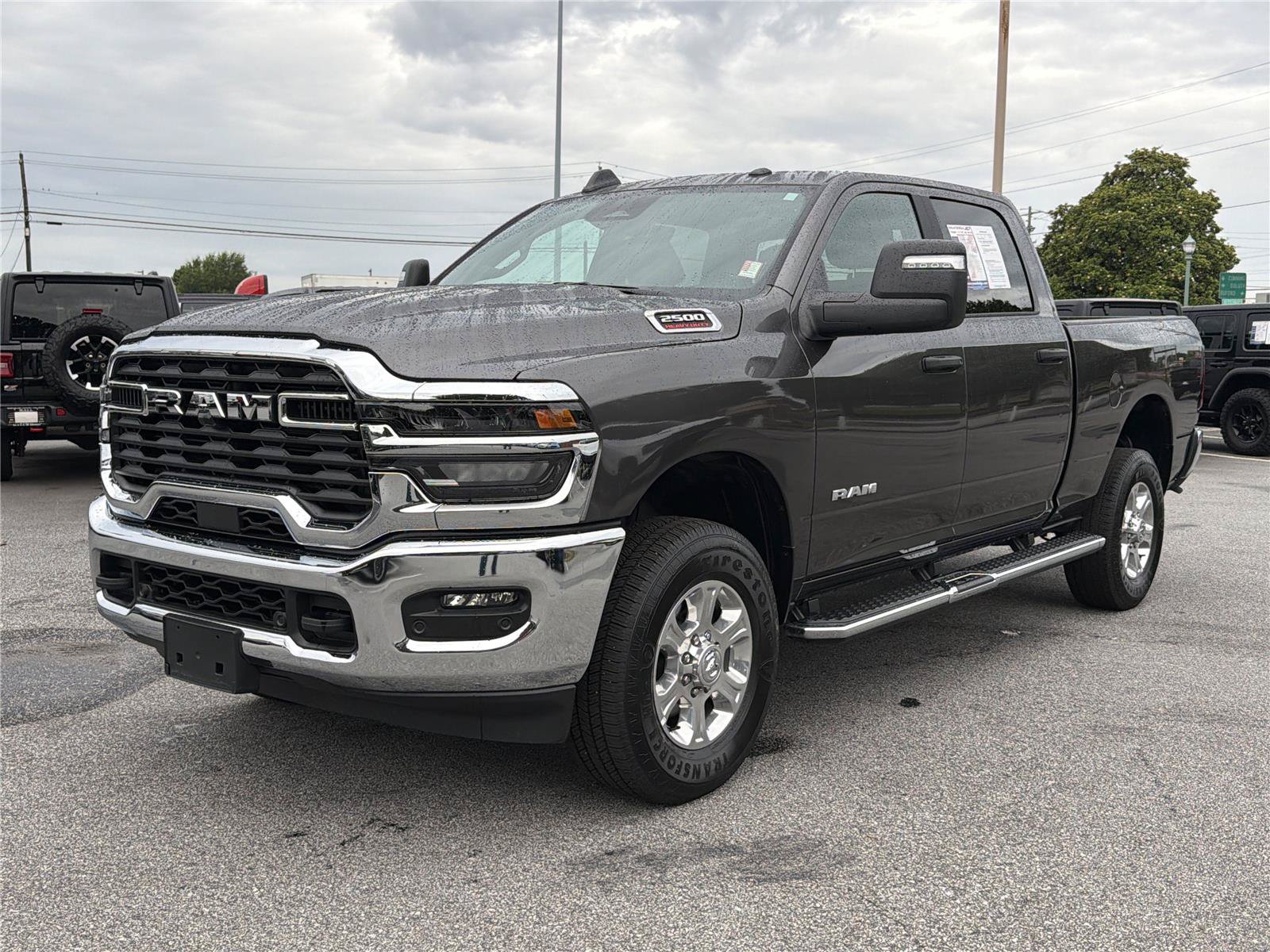 Used 2026 RAM 2500 Big Horn AWD/4WD image 2
