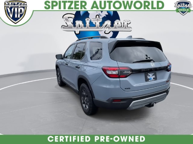 Used 2025 Honda Pilot TrailSport image 7