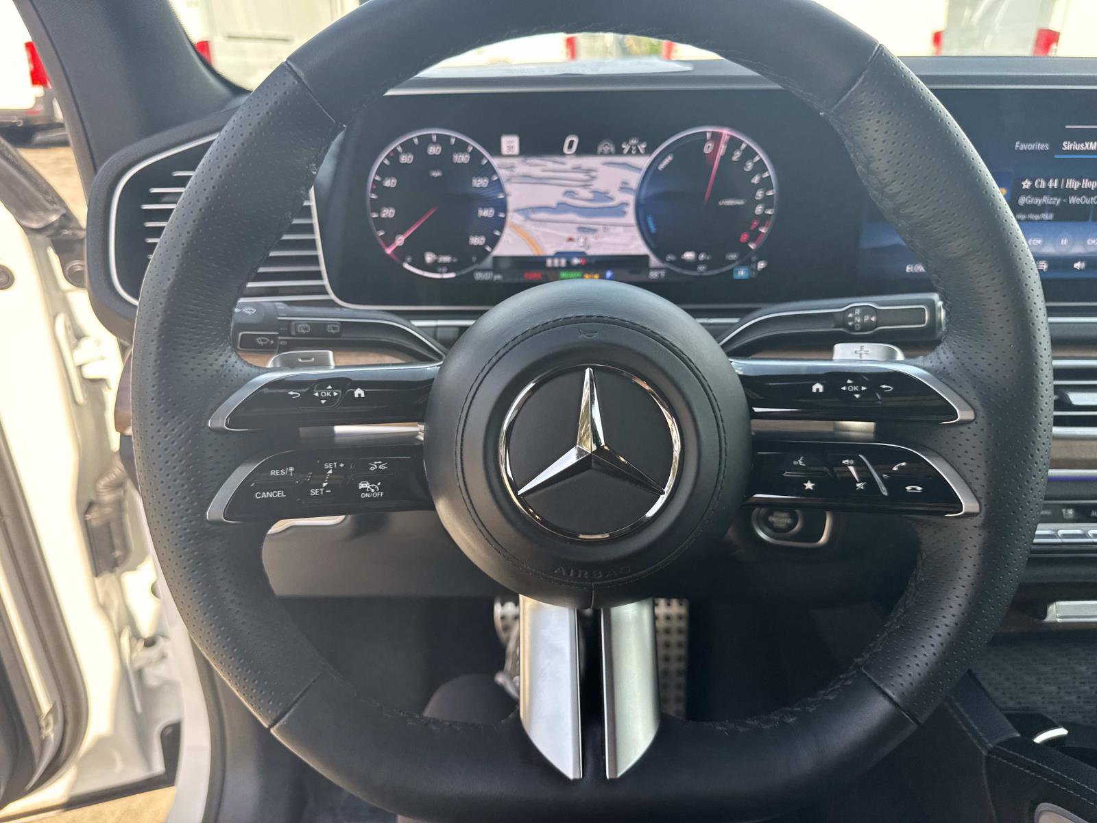 Certified 2025 Mercedes-Benz GLE 450e 4MATIC image 28