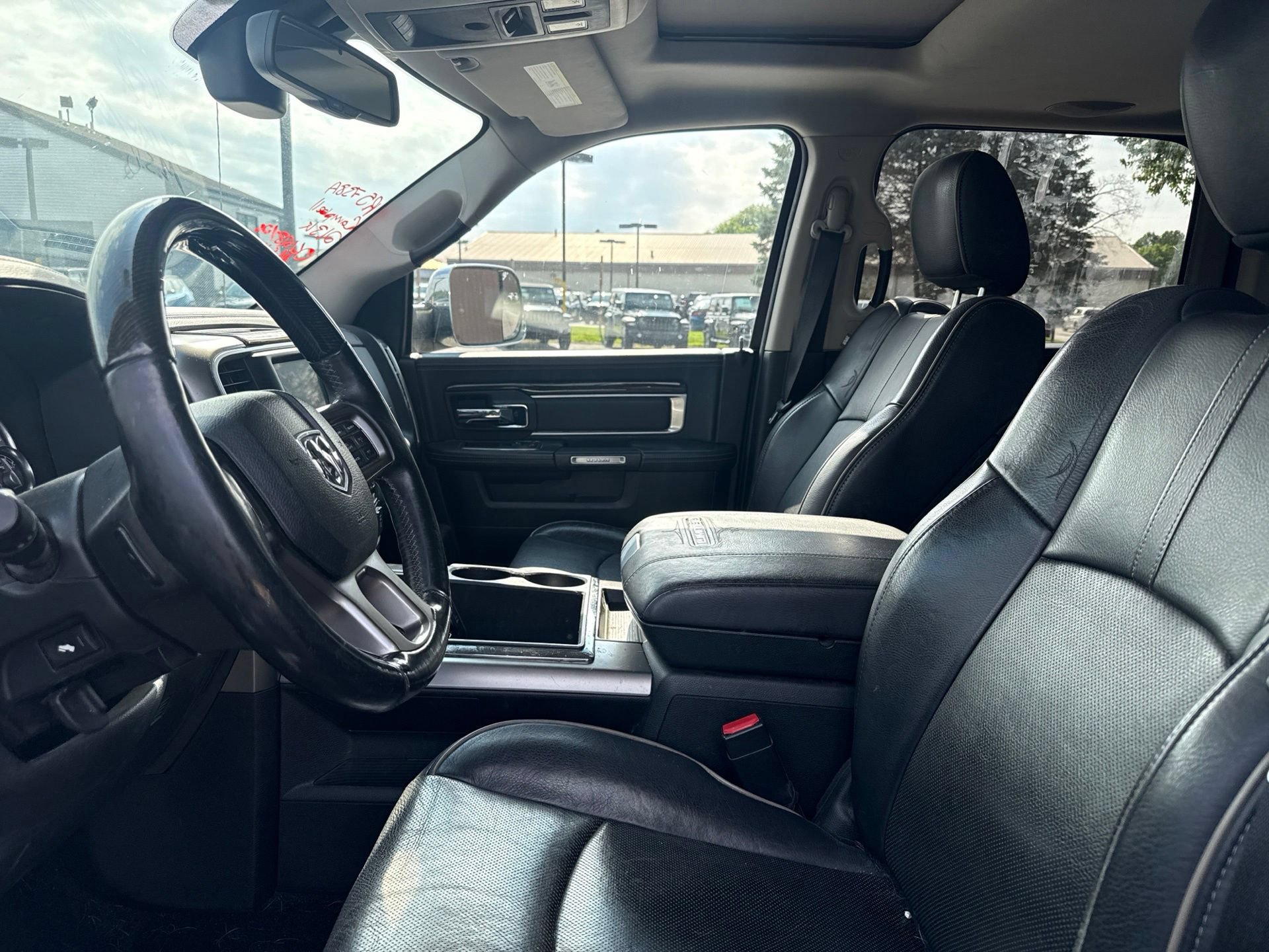 Used 2014 RAM 1500 Limited AWD/4WD image 12