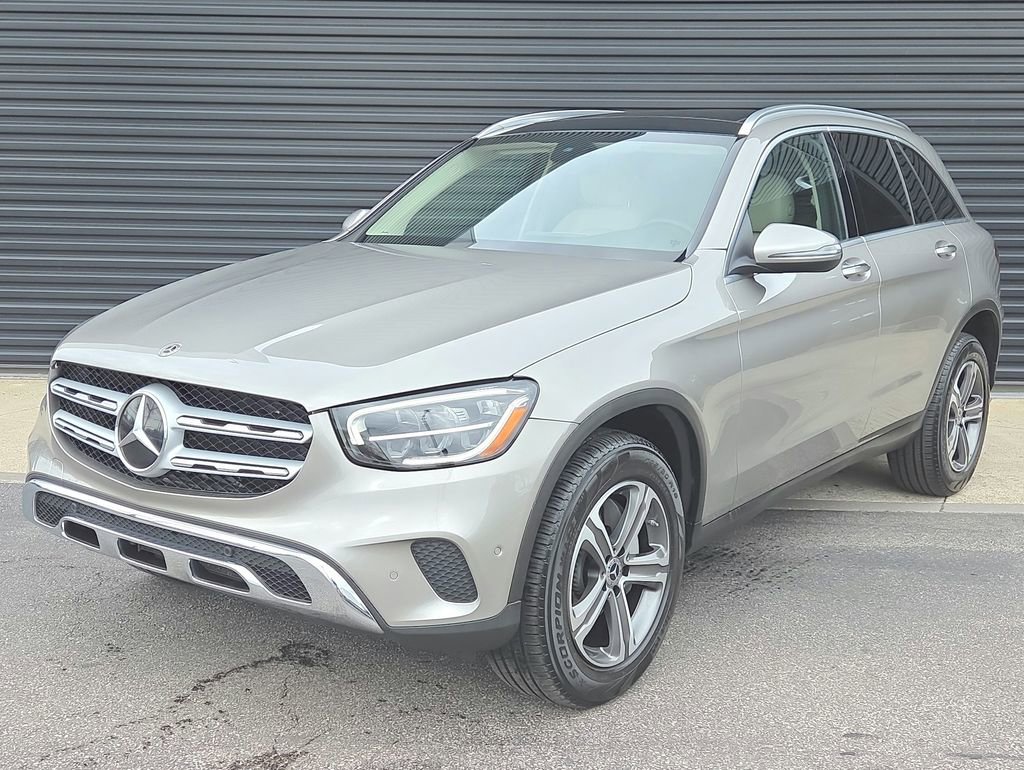 Used 2021 Mercedes-Benz GLC 300 4MATIC image 1
