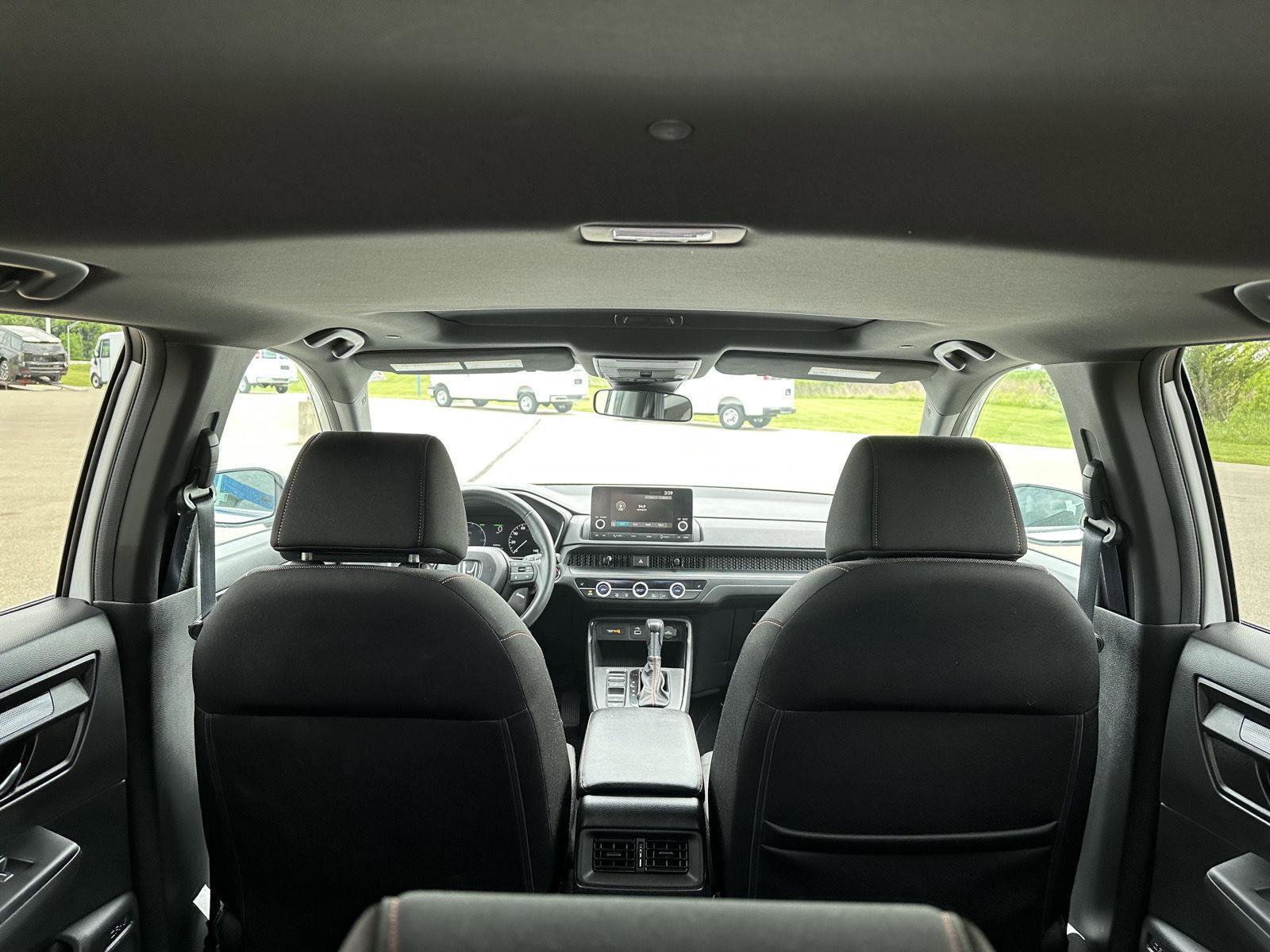 Used 2023 Honda CR-V Sport image 8