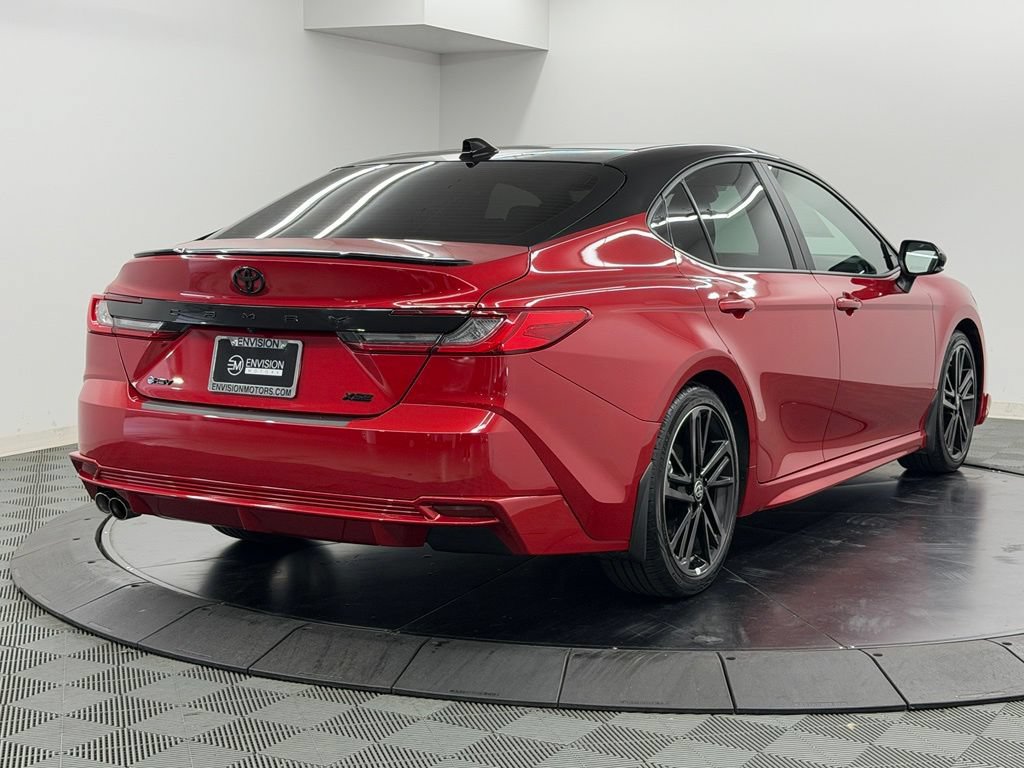 Used 2025 Toyota Camry XSE FWD image 10