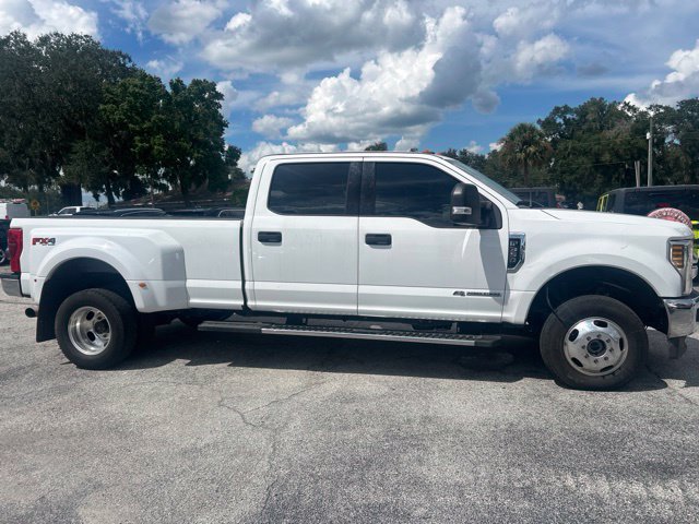 Used 2019 Ford F350 XLT w/ XLT Value Package AWD/4WD image 4