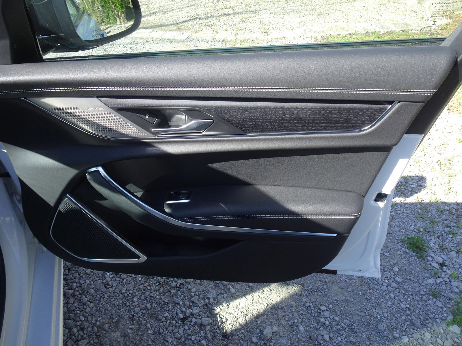 New 2024 Jaguar XF R-Dynamic SE image 24