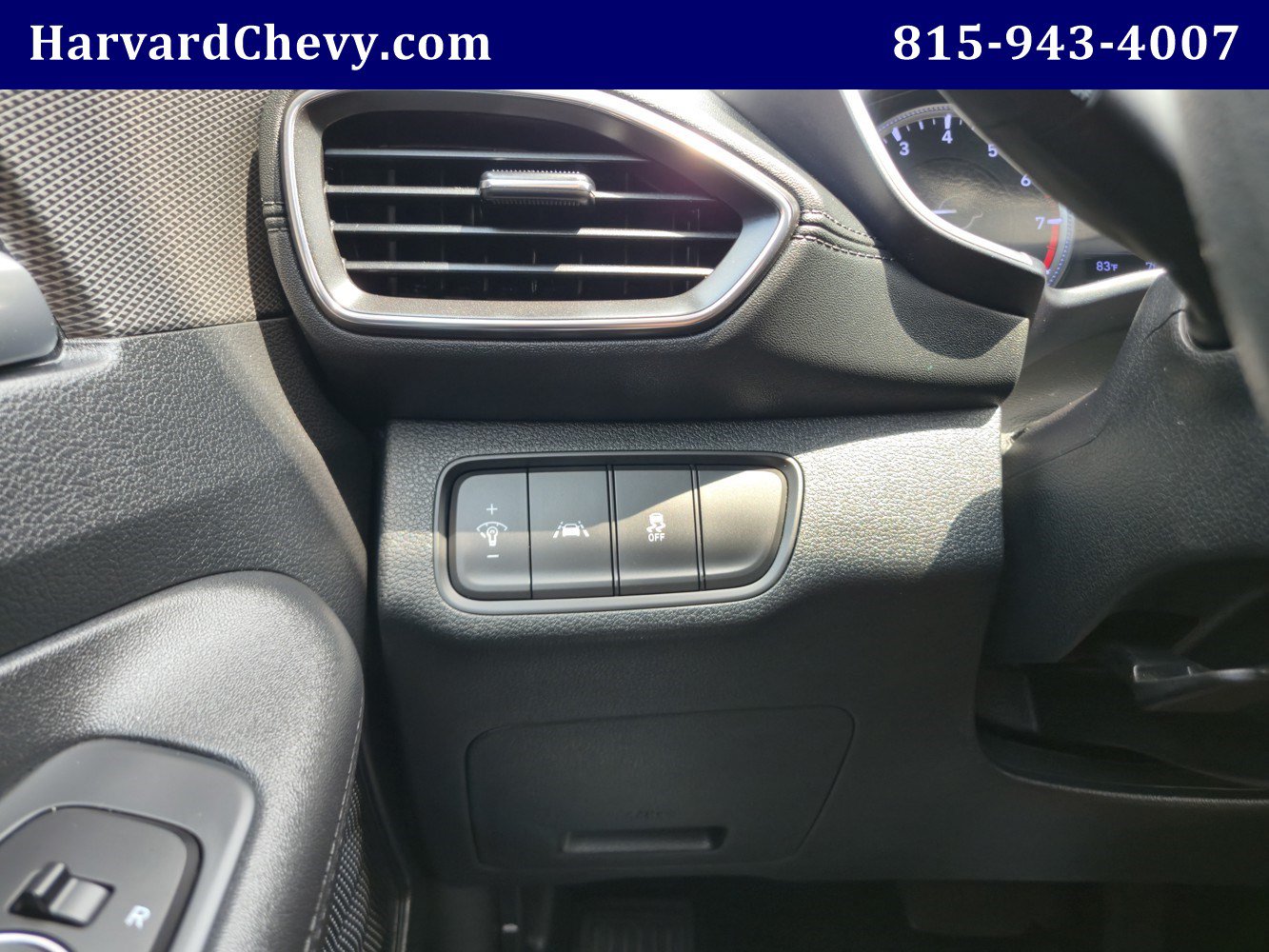 Used 2020 Hyundai Santa Fe SE FWD image 21