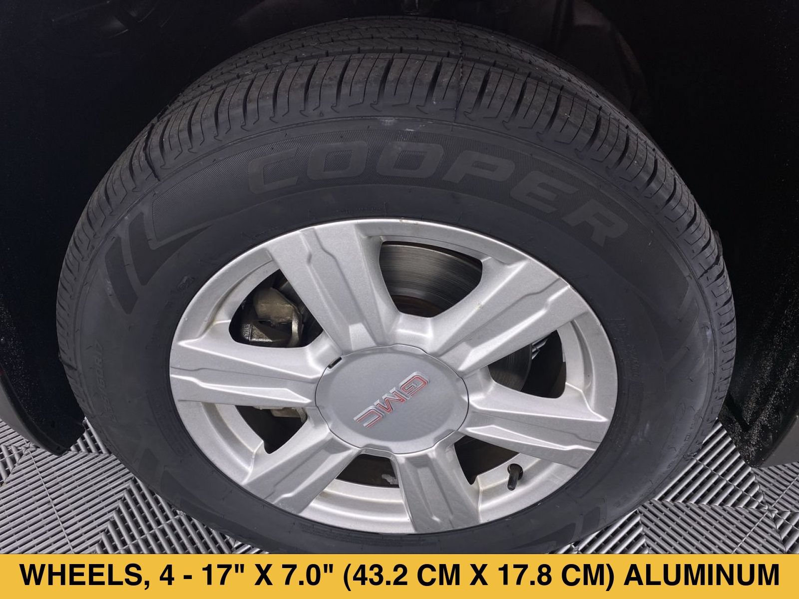 Used 2014 GMC Terrain SLE AWD/4WD image 13