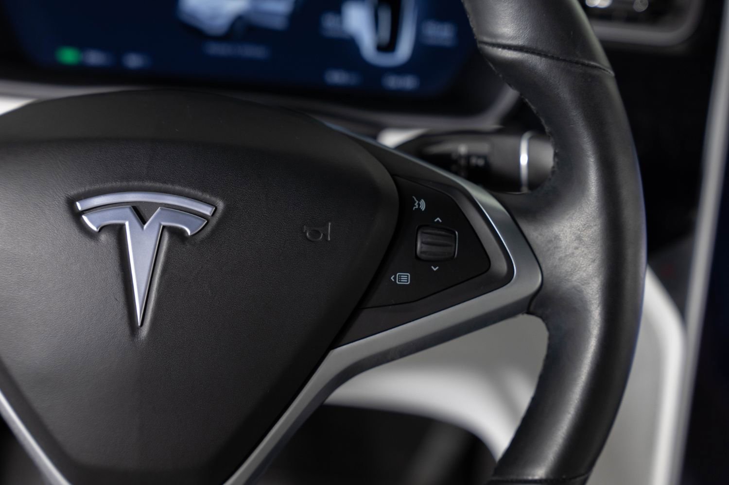 Used 2020 Tesla Model X Long Range image 36