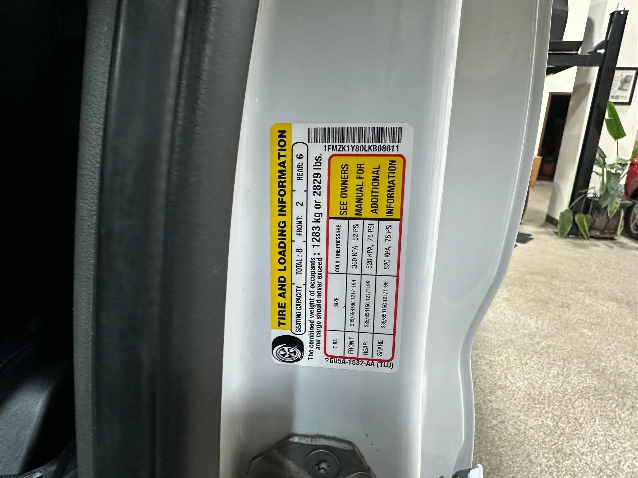 Used 2020 Ford Transit 150 XL RWD image 51