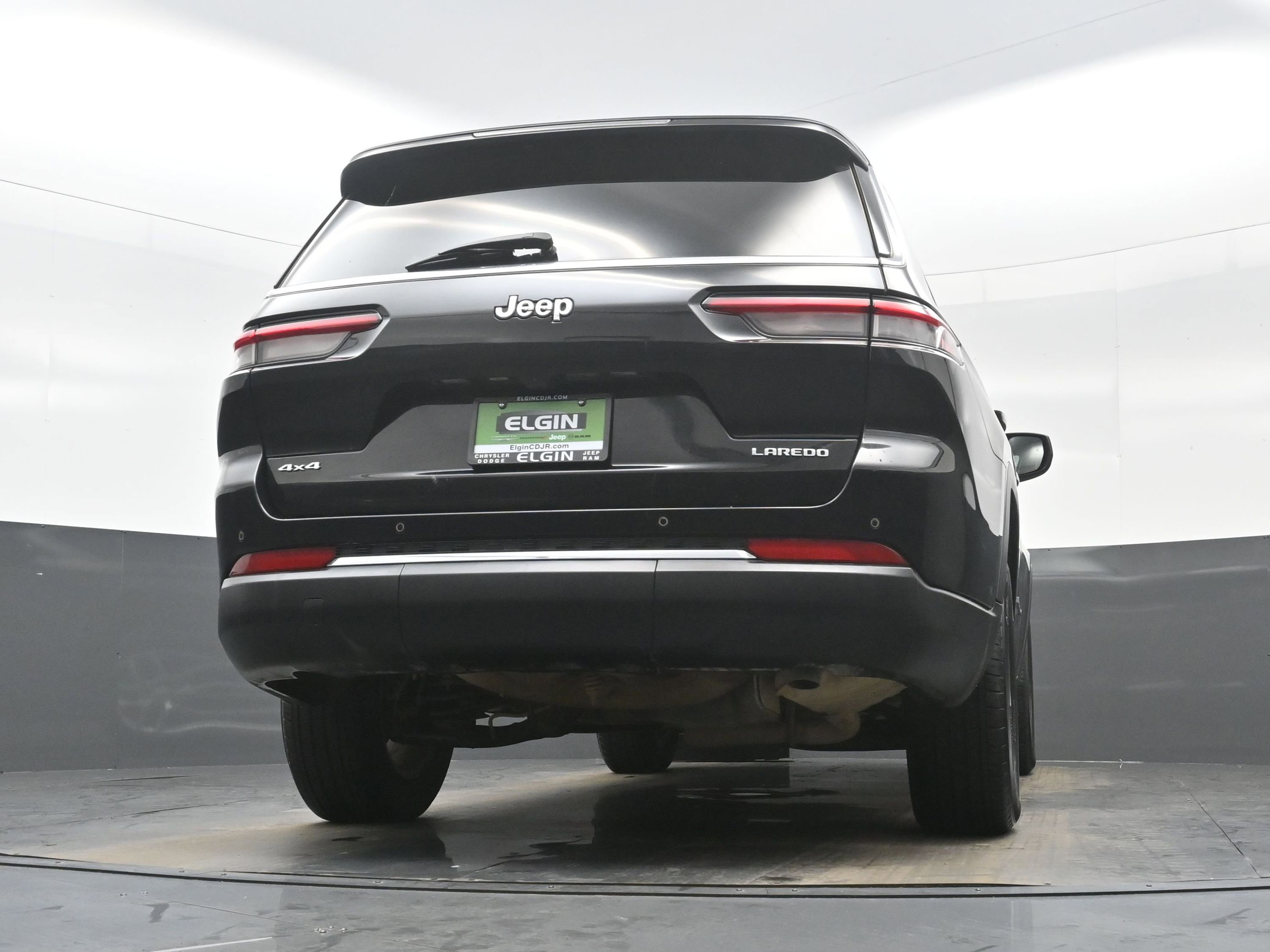 Used 2024 Jeep Grand Cherokee L Laredo image 29