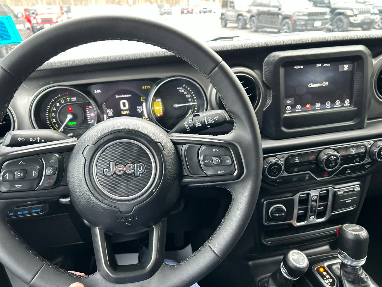 Used 2023 Jeep Wrangler Unlimited image 22