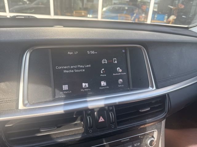 Used 2020 Kia Optima LX image 10