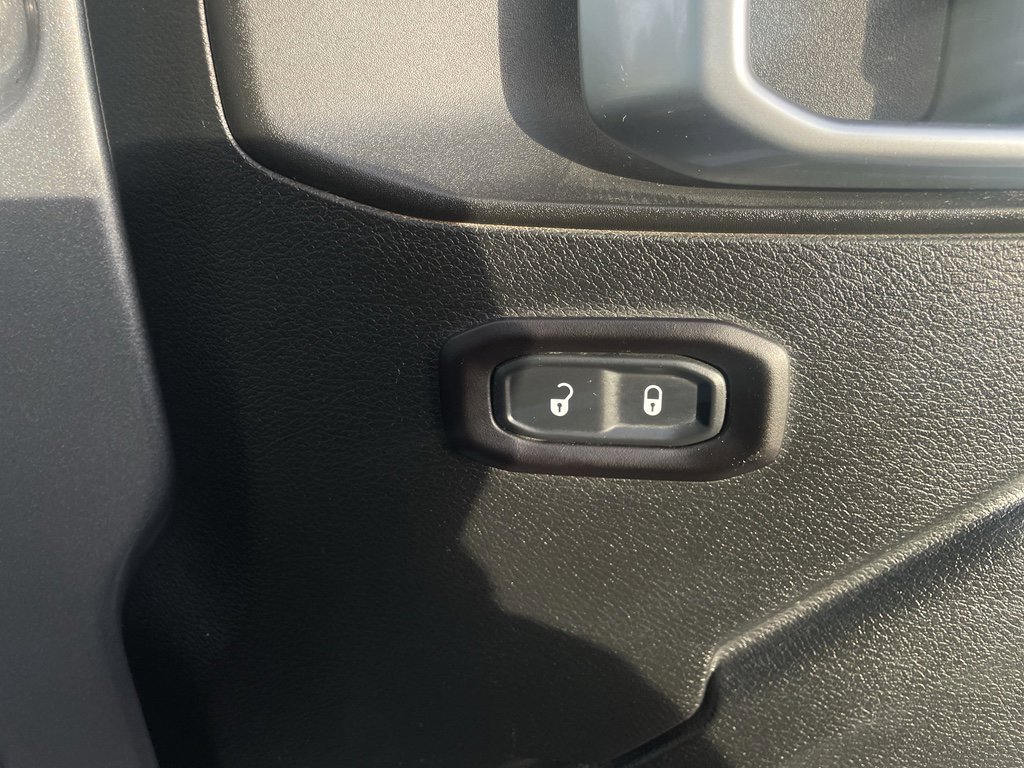 Used 2018 Jeep Wrangler Unlimited Sport S image 55