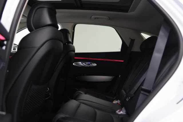 New 2026 Genesis GV70 2.5T Select AWD/4WD image 33