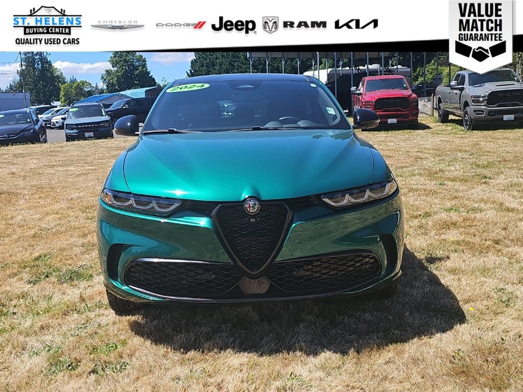 Used 2024 Alfa Romeo Tonale Veloce AWD/4WD image 9