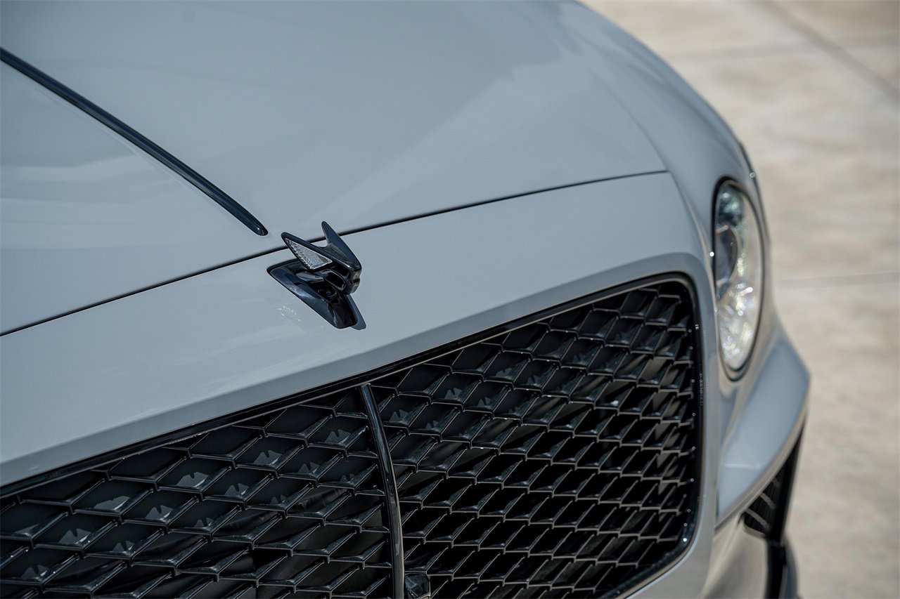 New 2025 Bentley Flying Spur Plug-In Hybrid image 8