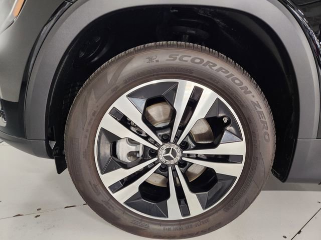 Used 2025 Mercedes-Benz GLB 250 GLB 250 image 8