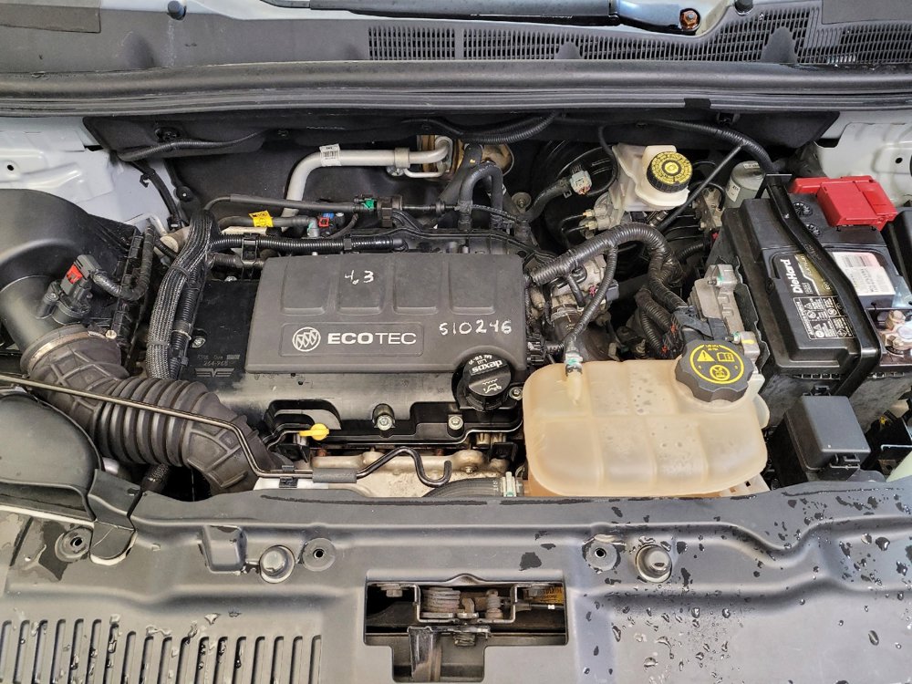 Used 2015 Buick Encore FWD image 30