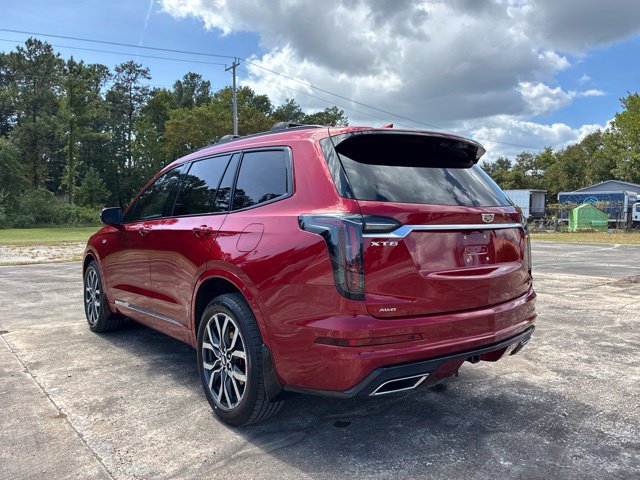 Used 2023 Cadillac XT6 Sport w/ Technology Package AWD/4WD image 5